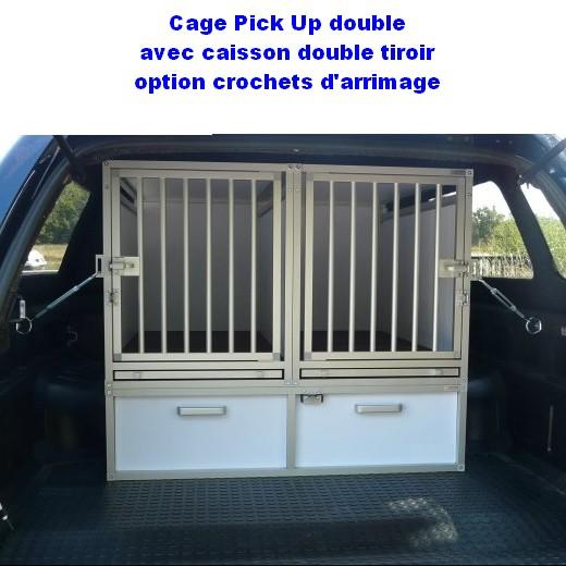 Cage de transport DogBox pour chiens aménagement de pick up. Caisses de transport sur mesure
